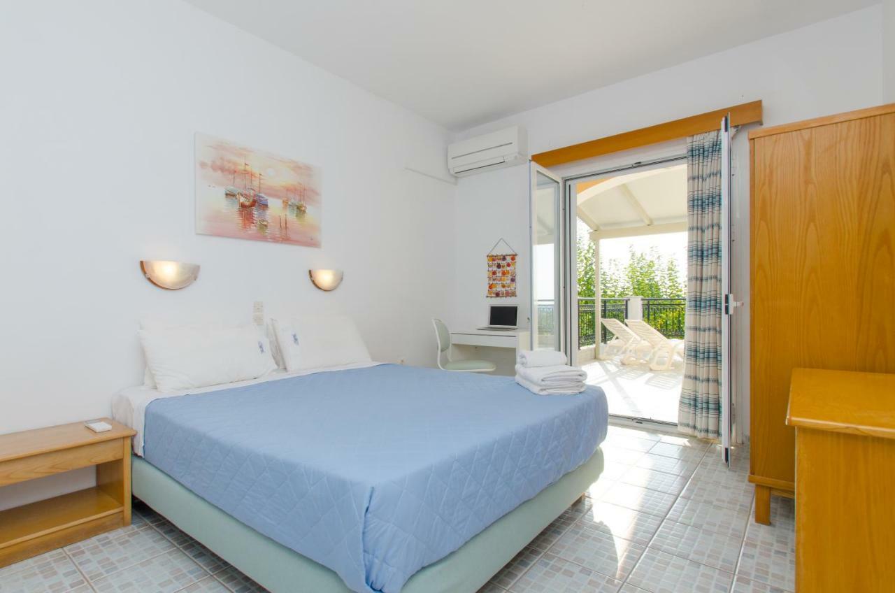 Natural Blue Green Apartment Almiros Beach Eksteriør billede